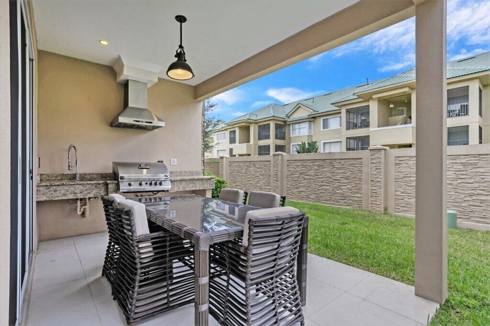 Modern Magic Village Resort Townhouse 7620 House (7620RECIFE) 5