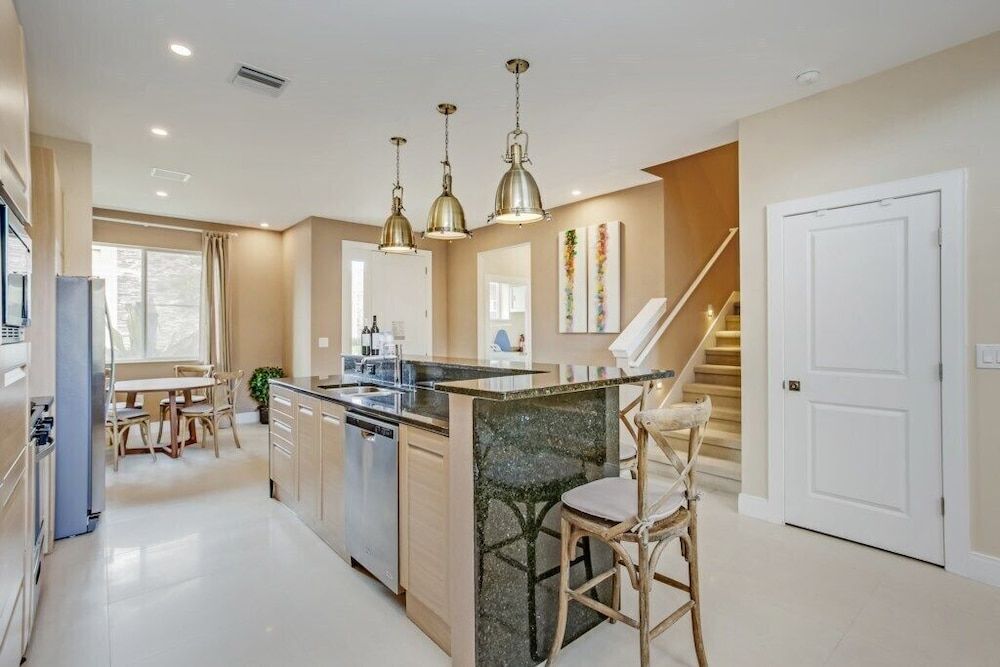 Modern Magic Village Resort Townhouse 7620 House (7620RECIFE) 15