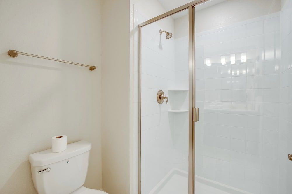 4 Bed 3 Ba Champions Gate Pool Home House (8933STINGER) 11