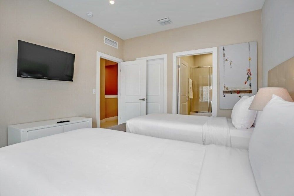 7577brooklin House (7577Brooklin) 10