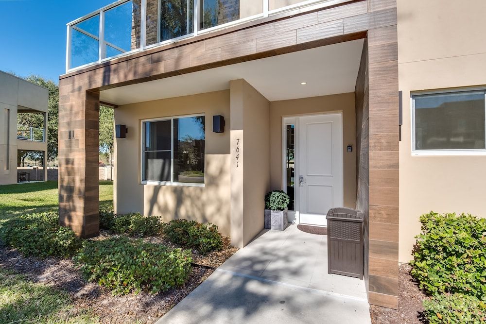 undefined Magic Village Resort 4 Bdrm Townhome 2