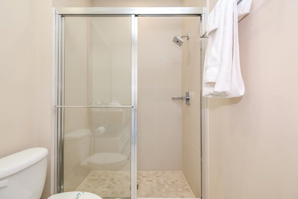 Magic Village Resort 4 Bdrm Townhome House (Magic Village Resort Property 2 Mins ) 19