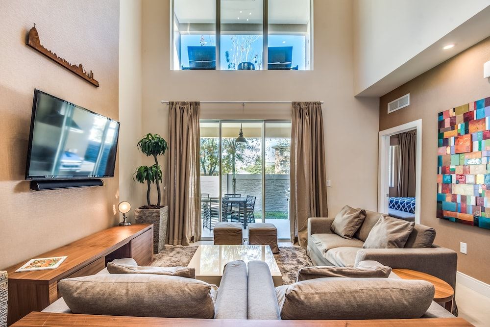 Magic Village Resort 4 Bdrm Townhome House (Magic Village Resort Property 2 Mins ) 21