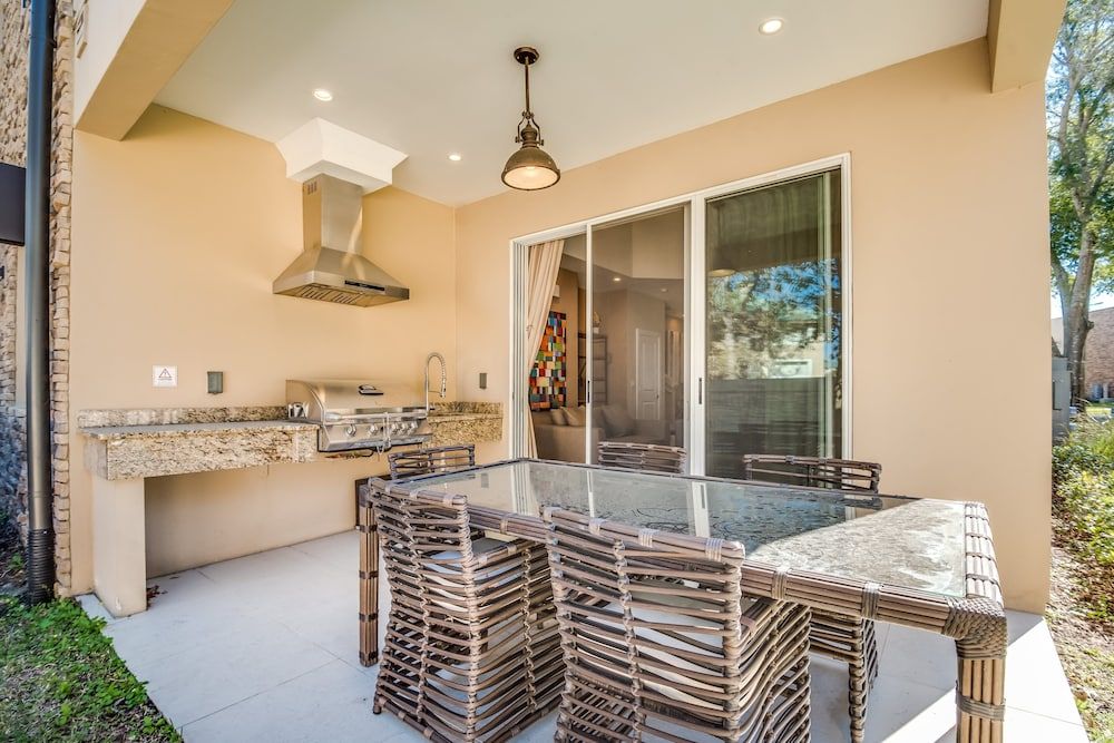 undefined Magic Village Resort 4 Bdrm Townhome 10