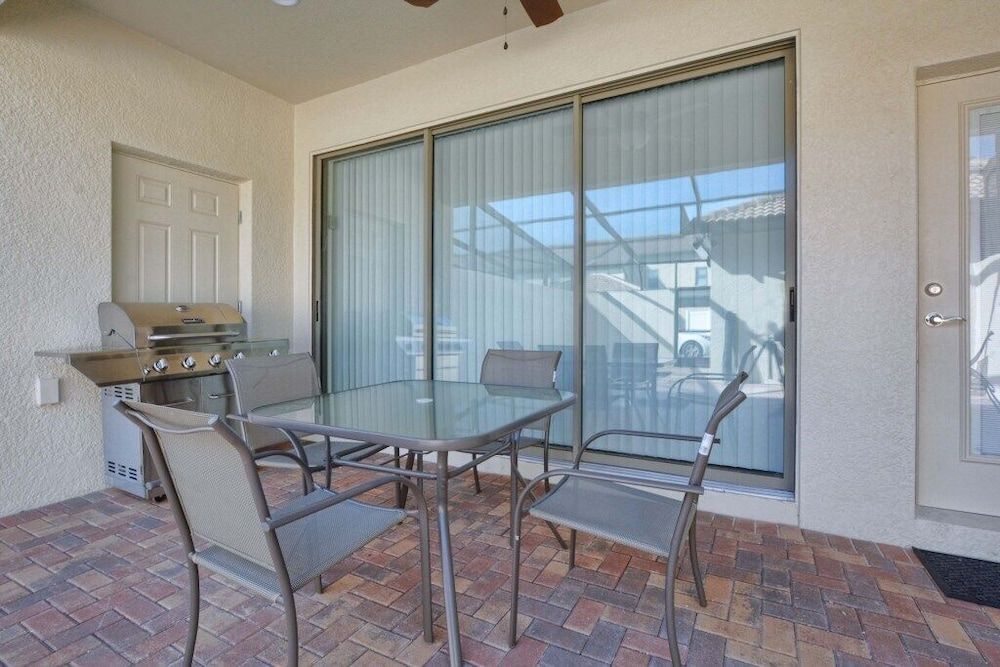 undefined Windsor-4 Bed W/splashpool-3812ww 4 Bedroom Townhouse by Redawning 10