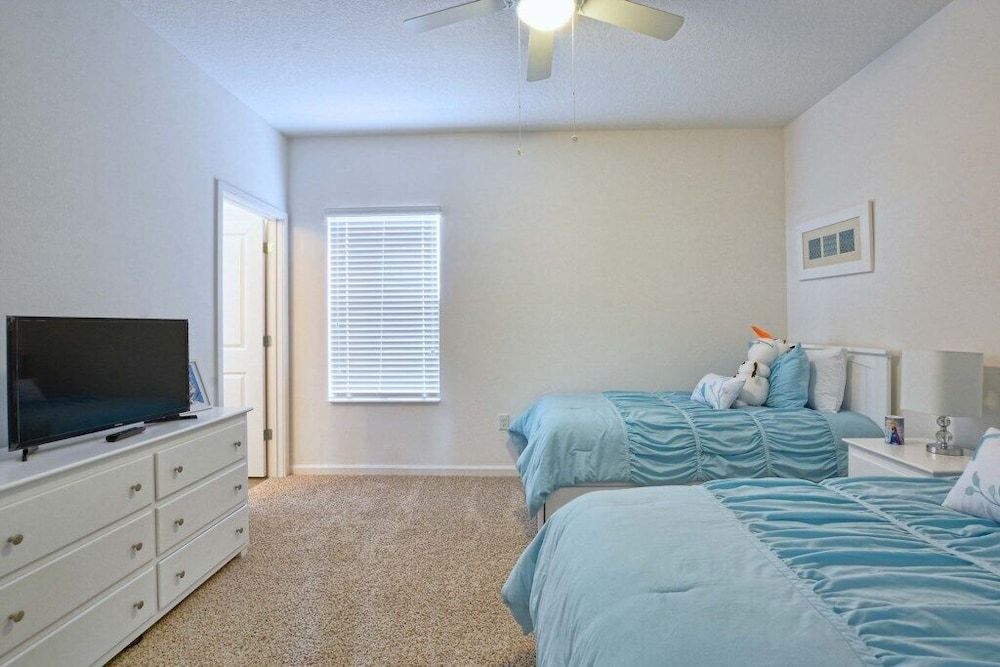 Sonoma- 7 Bedroom Pool - 1852SN Home by RedAwning House, Multiple Bedrooms 11