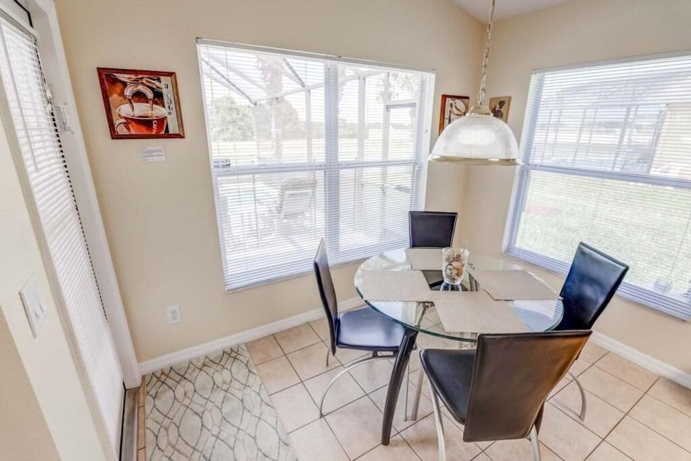 undefined Lou's Indian Creek 4 Bedroom Home by Redawning 5