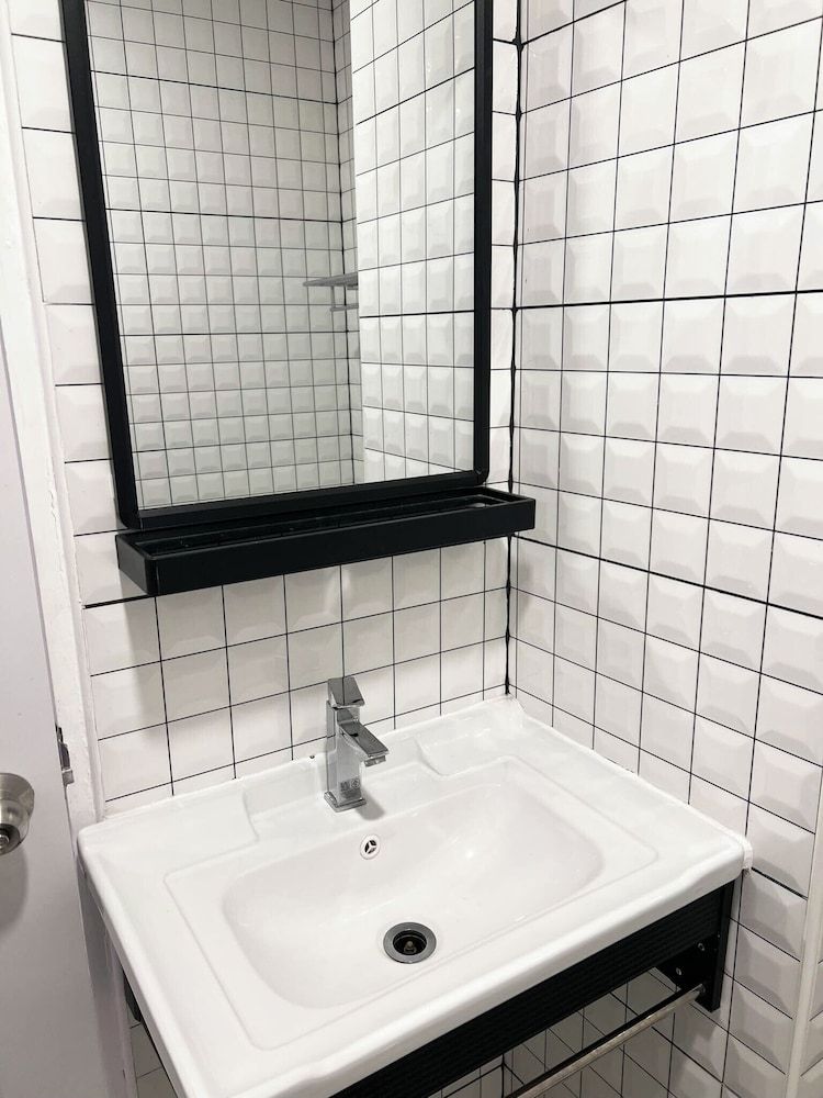 Inspire House Hotel Premium Double Room 23