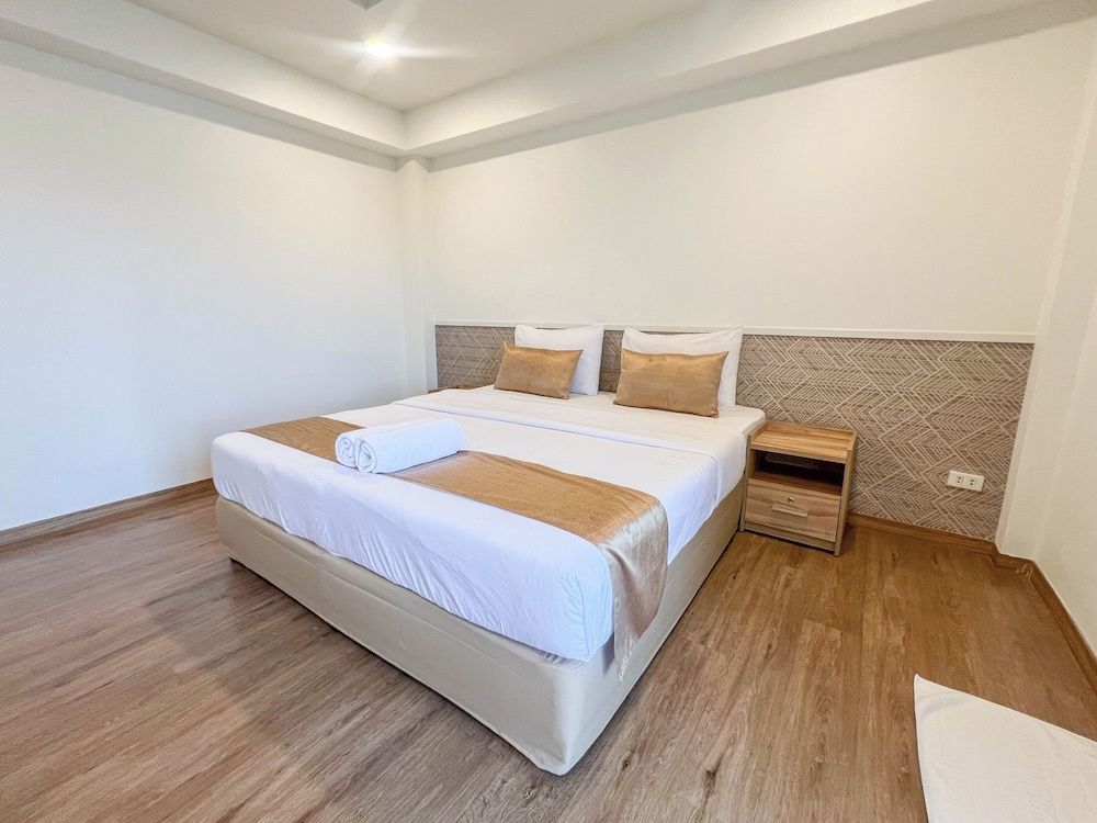 Inspire House Hotel Superior Double Room 11