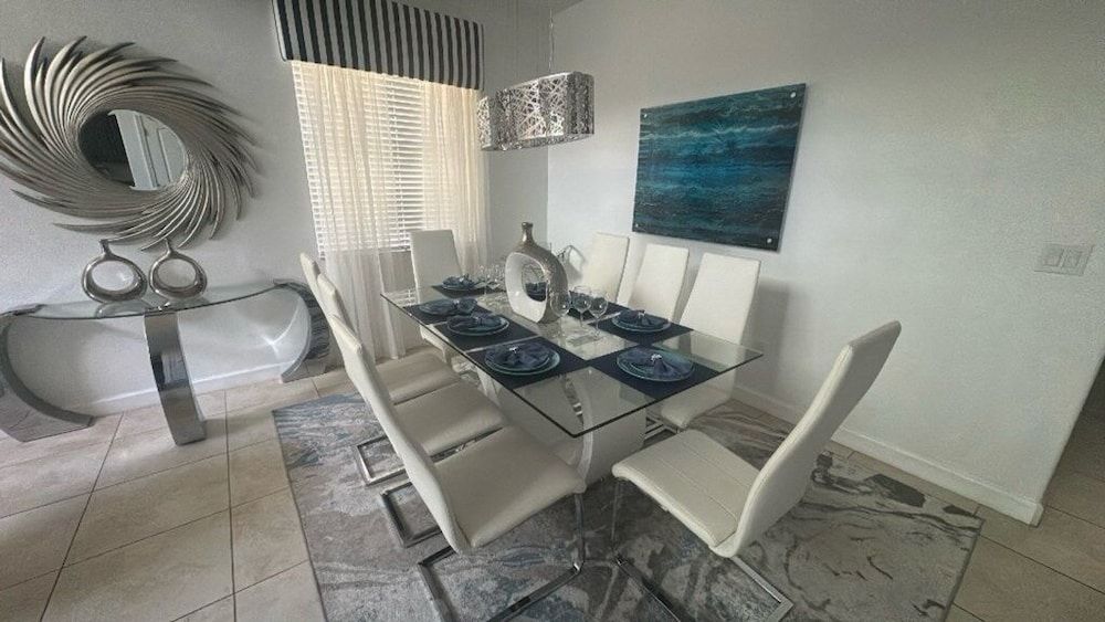 undefined Paradise Palms - 5 Bedroom Pool - 3500PP Home by RedAwning 5