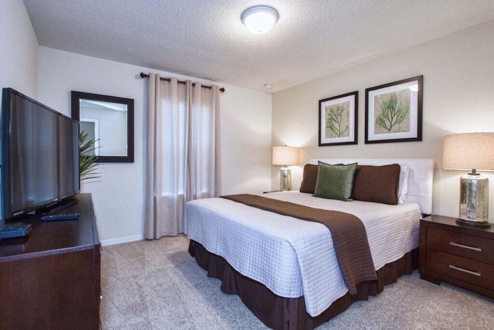 undefined Windsor at Westside-7 Bedrooms House w/pool-3712WW Home by RedAwning 7