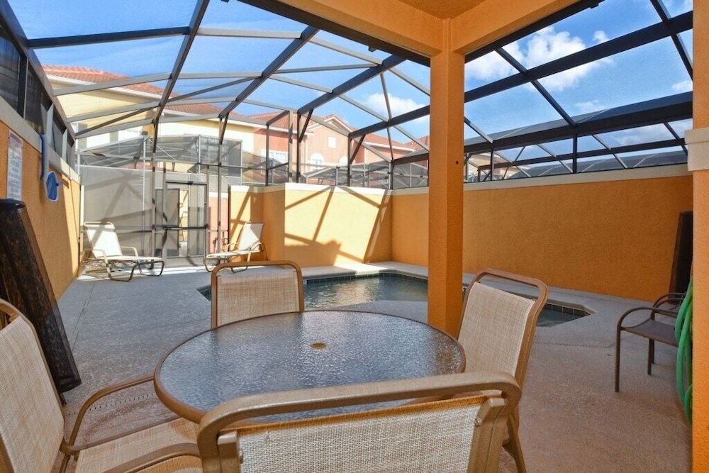 Paradise Palms- 4 Bed Townhomew/splash Pool-3026pp 4 Bedroom Townhouse by RedAwning Townhome, 4 Bedrooms 25