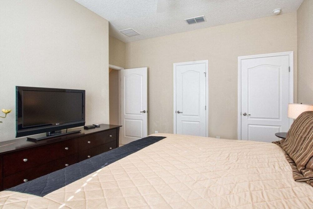 undefined Paradise Palms- 4 Bed Townhomew/splash Pool-3026pp 4 Bedroom Townhouse by RedAwning 7