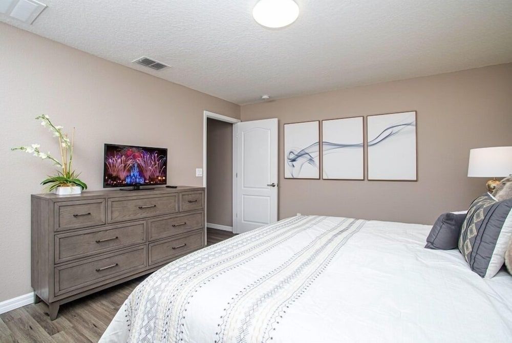 Townhome W/spashpool In Paradise Palms 3215pp 4 Bedroom Townhouse by Redawning Townhome, 4 Bedrooms 11