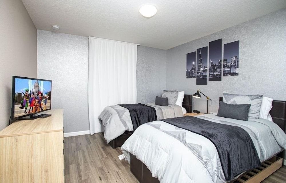 Townhome W/spashpool In Paradise Palms 3215pp 4 Bedroom Townhouse by Redawning Townhome, 4 Bedrooms 12