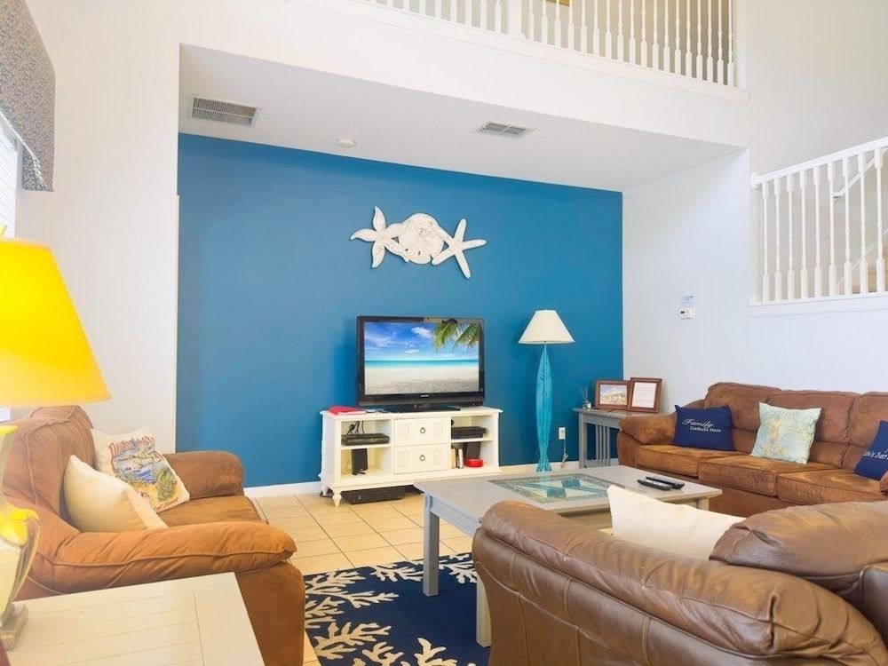 undefined Luxurious 7 Bed Home With Private Pool 8013 Ac 7 Bedroom Home by Redawning