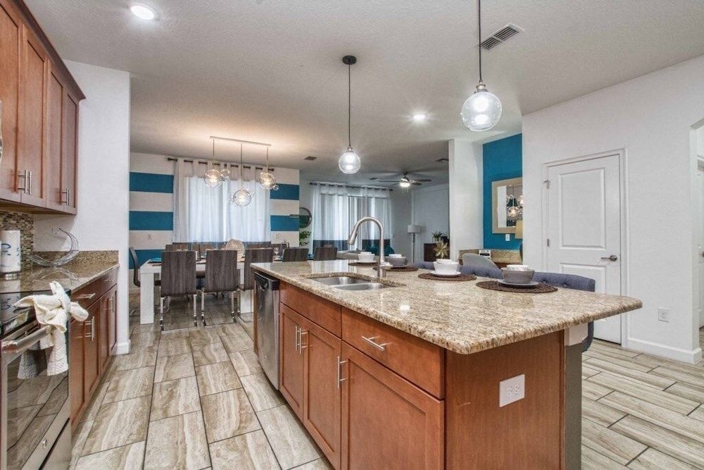 Storey Lake-6 Bedroom Pool -1651ST Home by RedAwning House, 6 Bedrooms 27