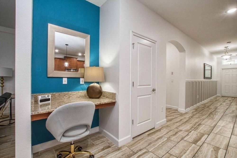 Storey Lake-6 Bedroom Pool -1651ST Home by RedAwning House, 6 Bedrooms 8