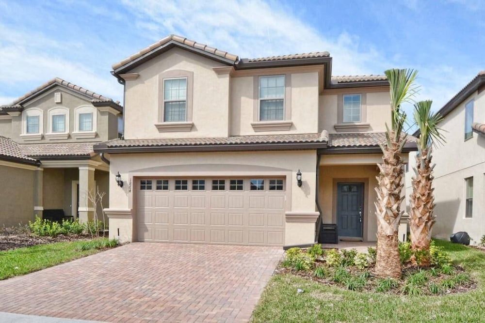 undefined Windsor at Westside-6 Bedrooms House w/pool-3727WW Home by RedAwning