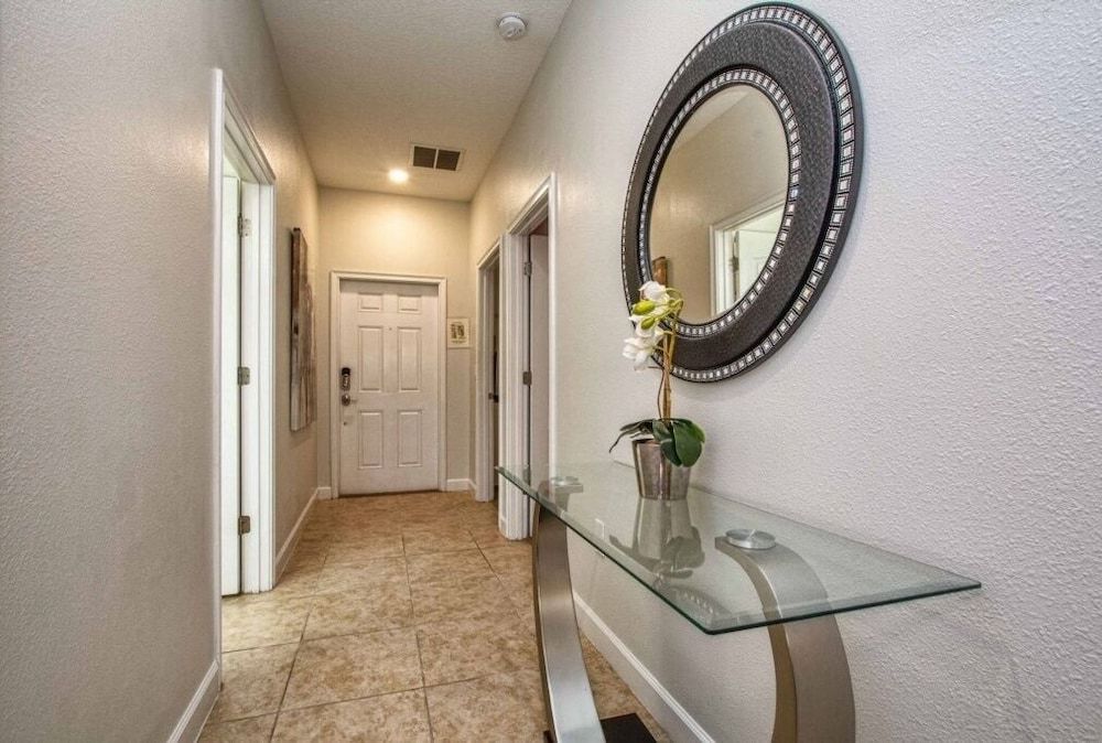 Storey Lake- 5 Bedroom Townhome w/ Pool- 1600ST Townhouse by RedAwning Townhome, 5 Bedrooms 38