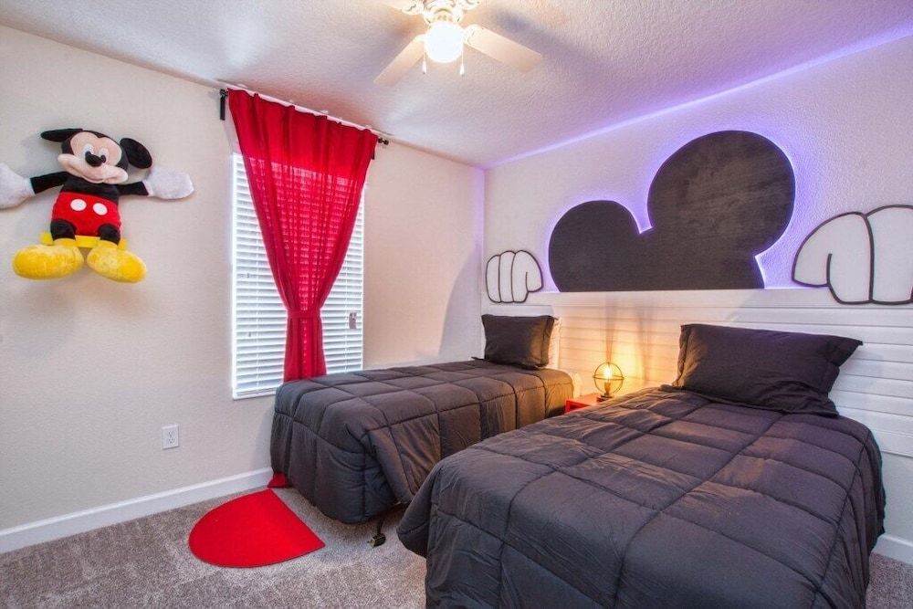 Storey Lake- 6 Bedroom Pool -1662ST Home by RedAwning House, 6 Bedrooms 5