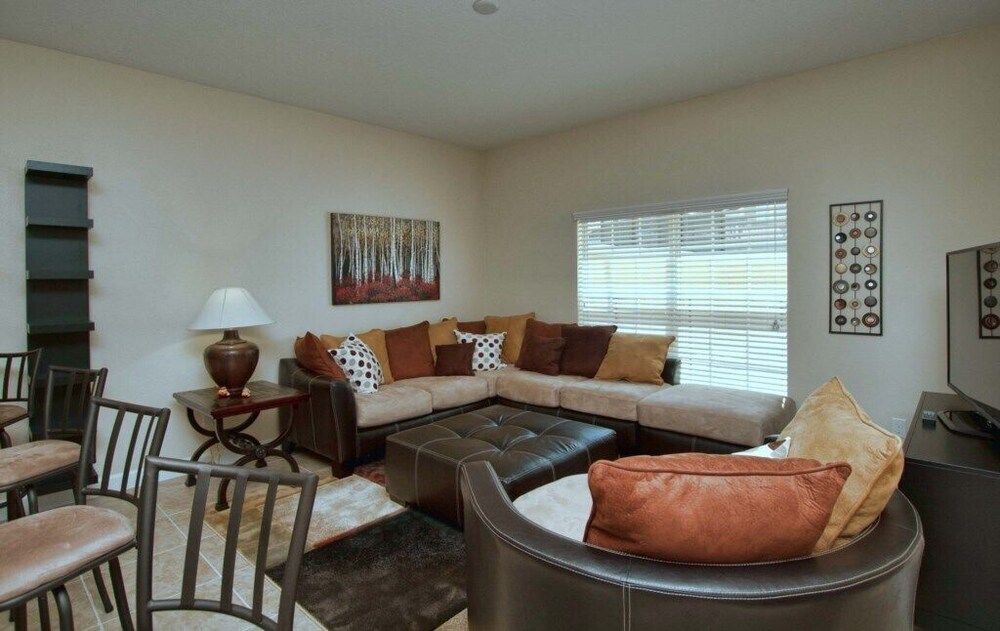 Townhome W/splashpool In Paradise Palms 3080pp 4 Bedroom Townhouse by RedAwning Townhome, 4 Bedrooms 9