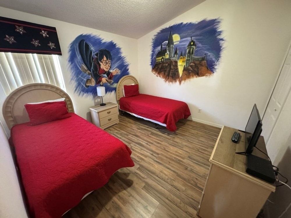 undefined Fl Special!! Daisy's Den 5 Bedroom Villa by RedAwning 10