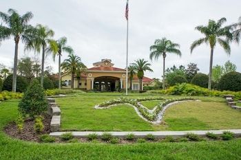 undefined 5 Beds With Private Pool Near Disney Parks 4703 5 Bedroom Home by RedAwning 6