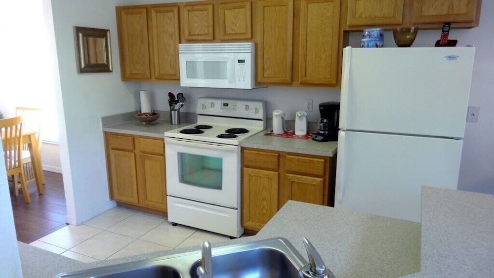 5 Beds With Private Pool Near Disney Parks 4703 5 Bedroom Home by RedAwning House, 5 Bedrooms 15