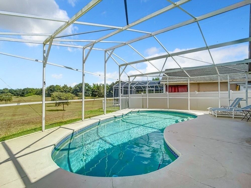 undefined Peaceful Indian Ridge Oaks 4 Bedroom Home by Redawning 6