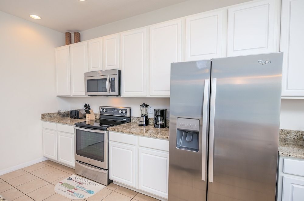 Fantastic Townhome with Pvt Pool and Lake view near Disney by RedAwning Townhome, 4 Bedrooms 9