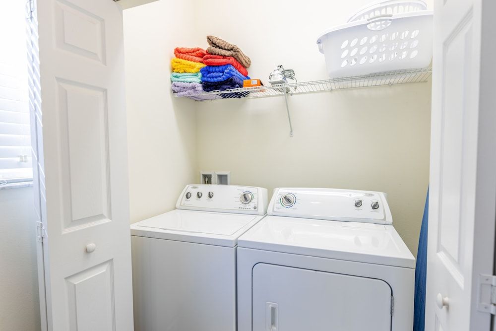 Fantastic Townhome with Pvt Pool and Lake view near Disney by RedAwning Townhome, 4 Bedrooms 13