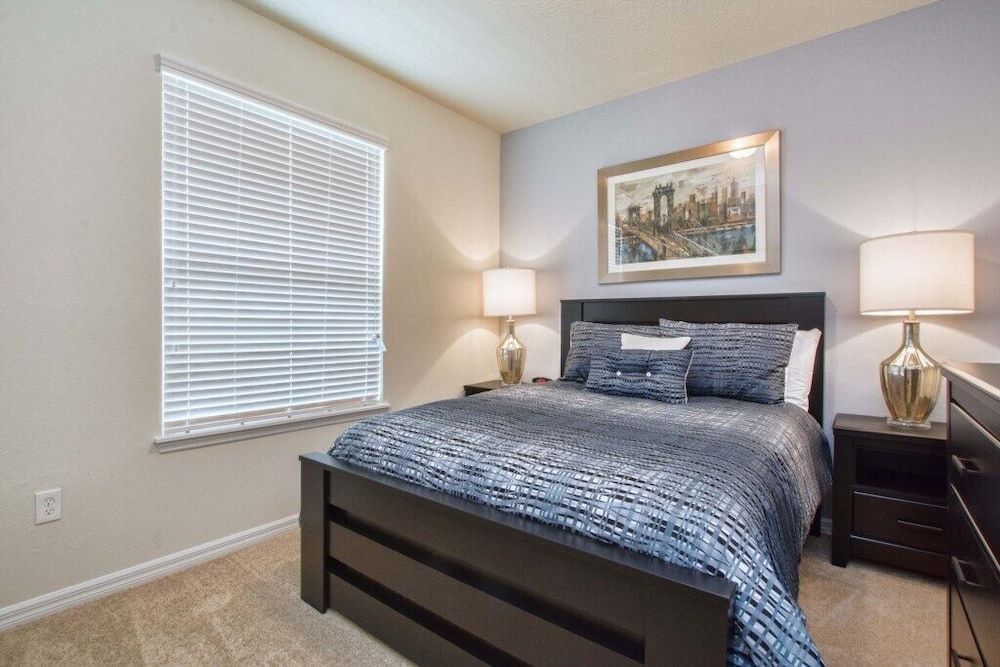 Windsor-5 Bed W/splashpool-3811ww 5 Bedroom Townhouse by RedAwning Townhome, 5 Bedrooms