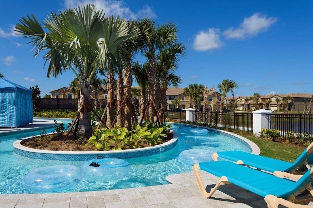 undefined Windsor-5 Bed W/splashpool-3811ww 5 Bedroom Townhouse by RedAwning 10