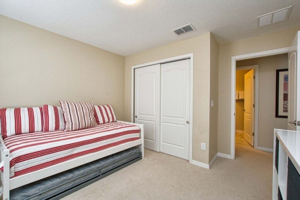 Paradise Palms-4 Bed Townhome W/splashpool-3035pp 4 Bedroom Townhouse by RedAwning Townhome, 4 Bedrooms 7