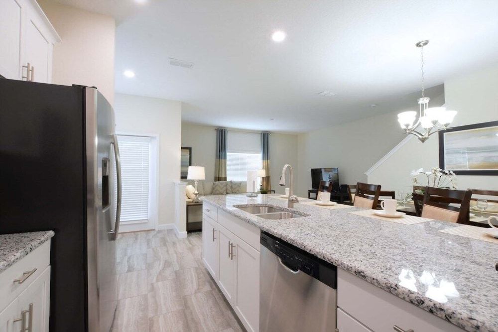 undefined Storey Lake-5 Bedroom W/Splashpool-1617S Townhouse by RedAwning 9