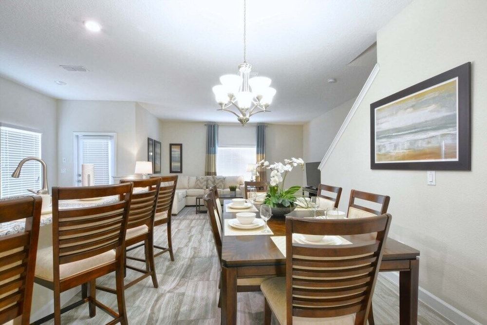 undefined Storey Lake-5 Bedroom W/Splashpool-1617S Townhouse by RedAwning 6