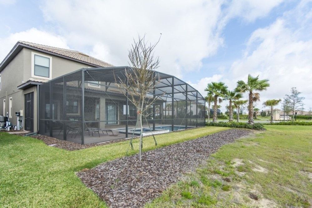 undefined H2u - Evangeline - Cg1427 8 Bedroom Home by Redawning 2