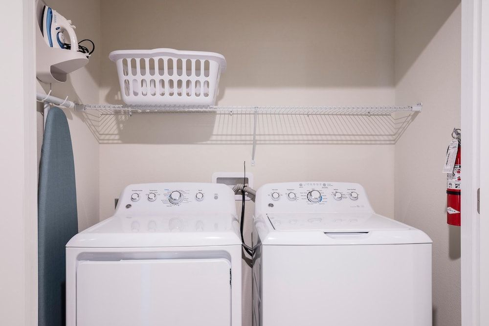 undefined 9069hs- The Retreat at Championsgate