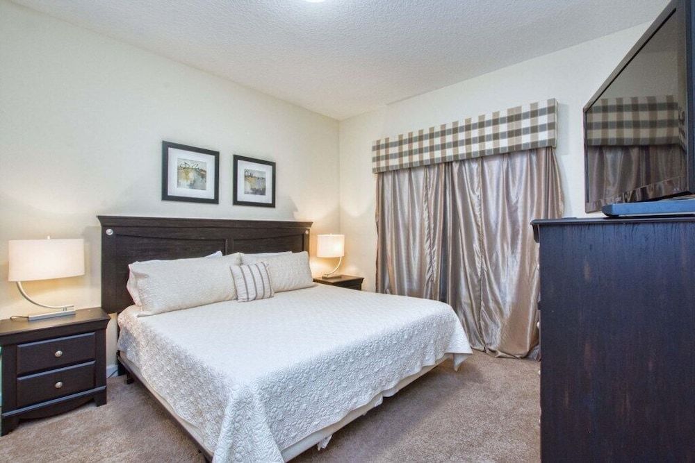 Paradise Palms-4 Bed Townhome W/splashpool-3032pp 4 Bedroom Townhouse by RedAwning Townhome, 4 Bedrooms