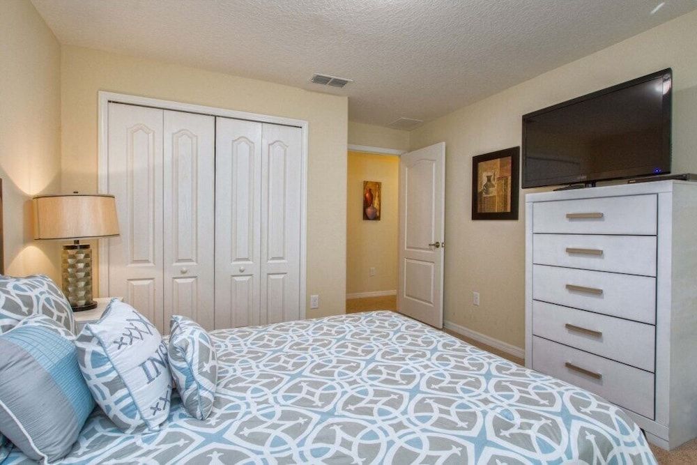 Paradise Palms-4 Bed Townhome W/splashpool-3032pp 4 Bedroom Townhouse by RedAwning Townhome, 4 Bedrooms 6