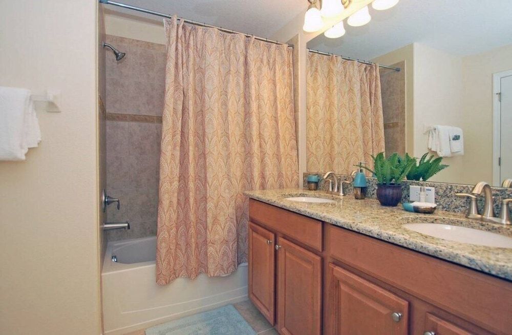 Paradise Palms-4 Bed W/splashpool - 3031pp 4 Bedroom Townhouse by RedAwning Townhome, 4 Bedrooms 19