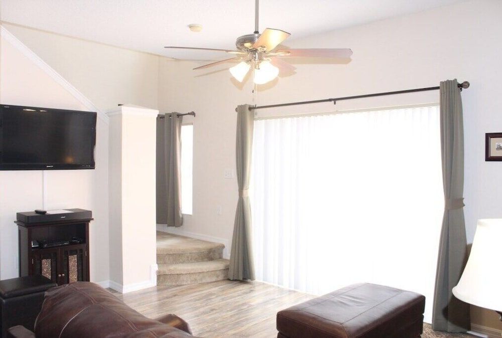 Tv706or 3 Bedroom Townhouse by Redawning Townhome, 3 Bedrooms 11