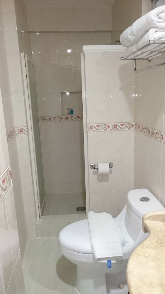 Hotel Savoy Express Standard Room, 1 Queen Bed 6