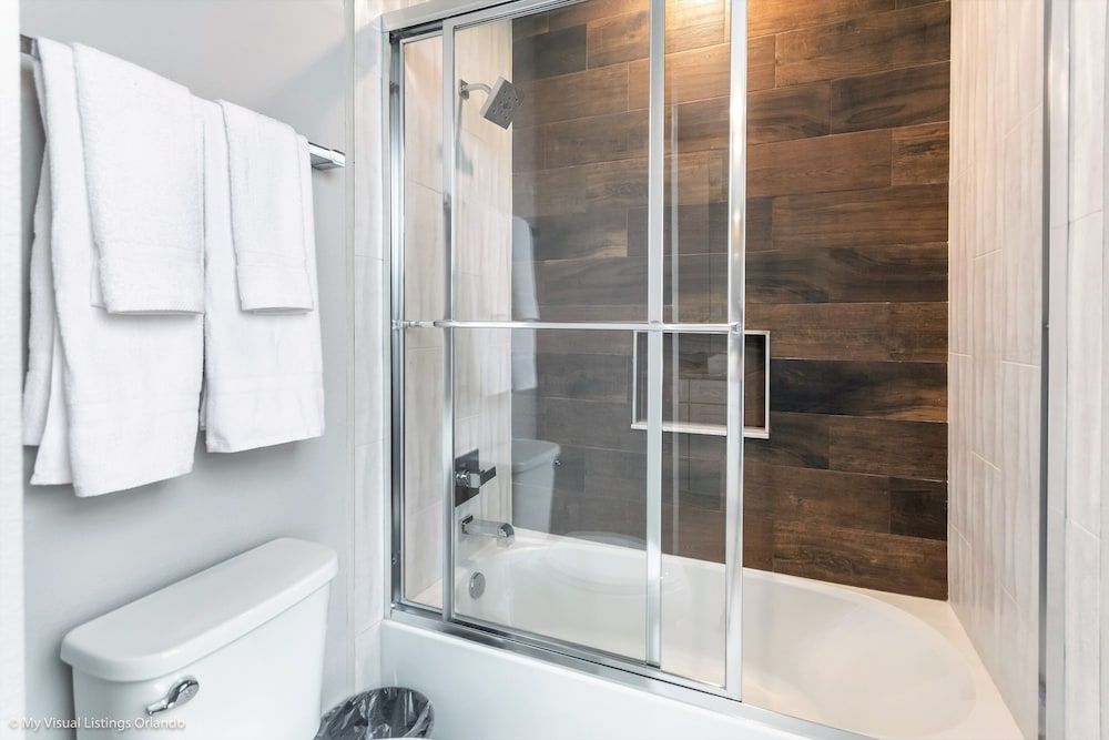 Upscale Townhome W/pool Access! 5 mi. to Disney! House (4 Bedrooms) 12