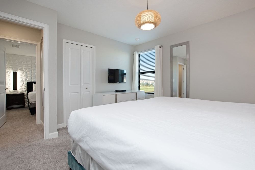 2961 Fable Street Villa (Multiple Bedrooms) 8