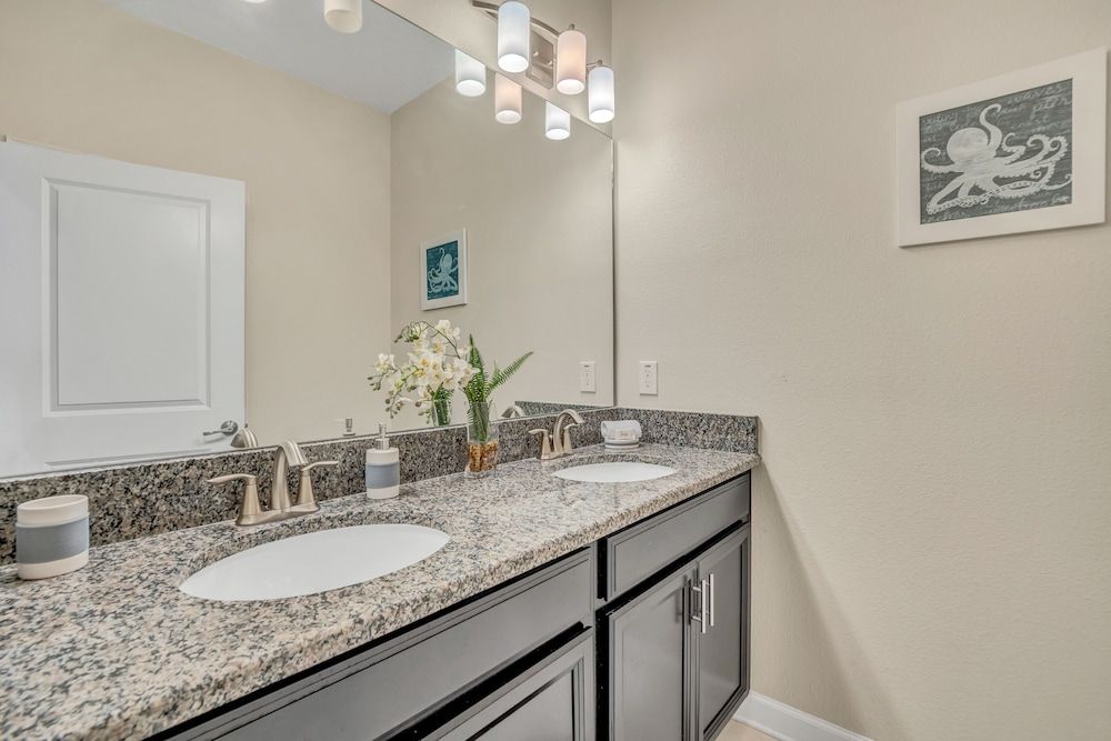 Pool Townhome 5mi to Disney Free Waterpark! House (5 Bedrooms) 9