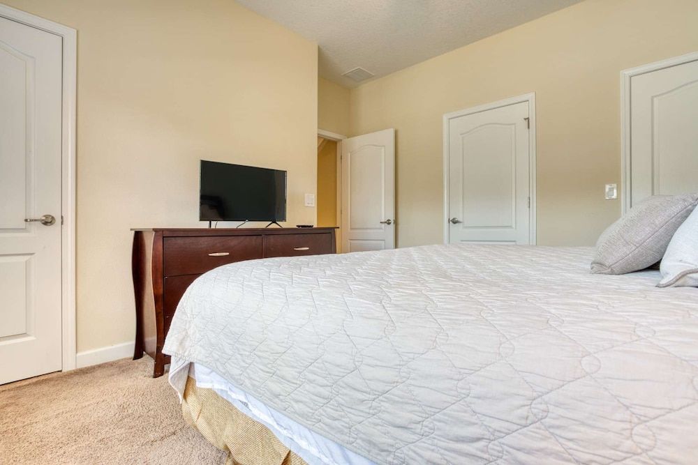 Paradise Palms by PRP Apartment (8849 Paradise Palms) 7