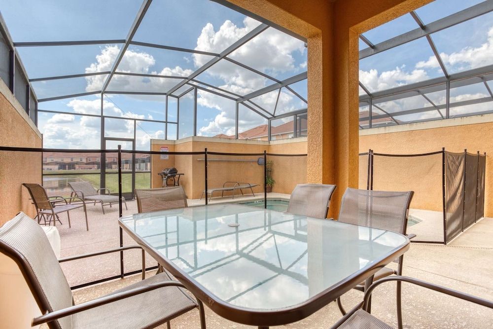 Paradise Palms by PRP Apartment (8849 Paradise Palms) 10