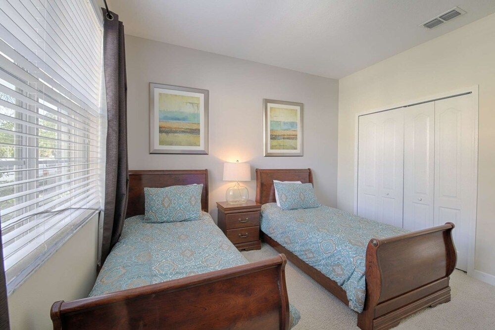 Paradise Palms by PRP Villa (2914 Paradise Palms) 4